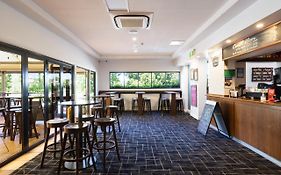 Lambton Park Hotel